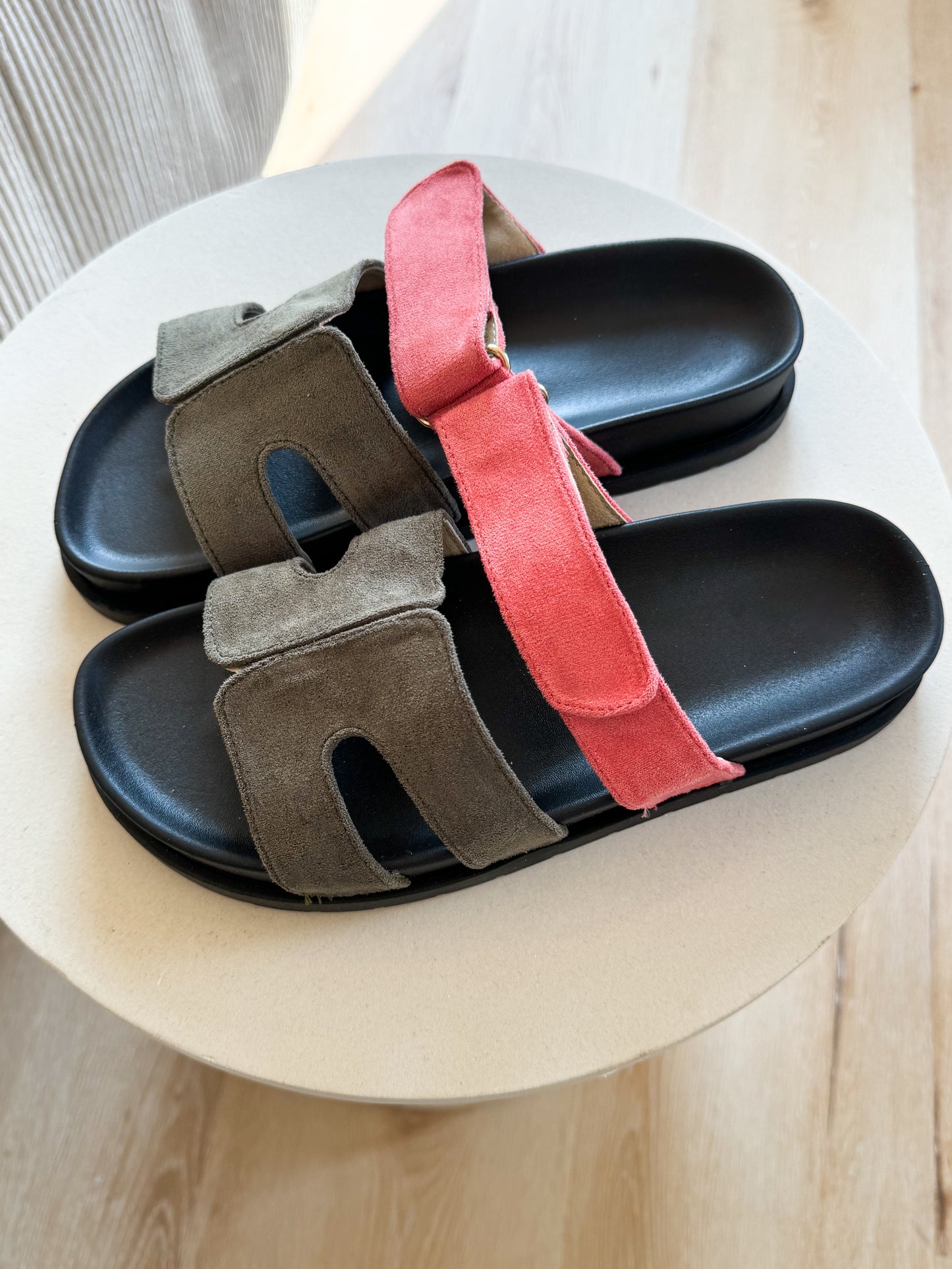 Sommer Sandalen - khaki mit rosa