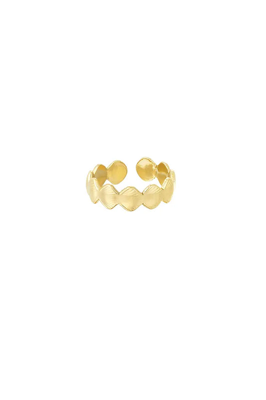 Seashell Ring - Gold