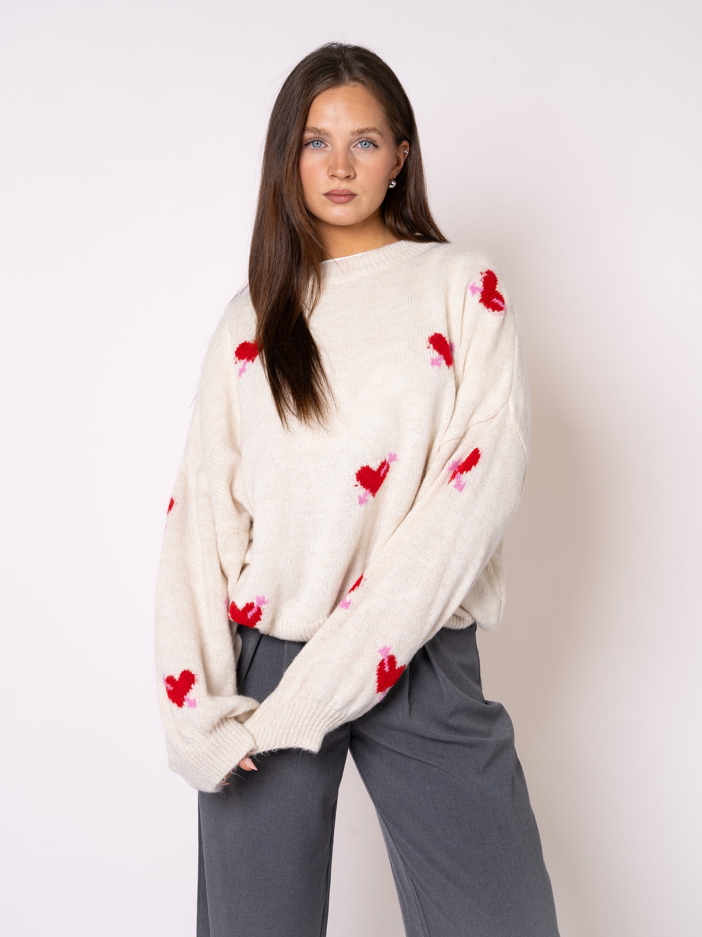 Arrow & Heart Sweater - Creme