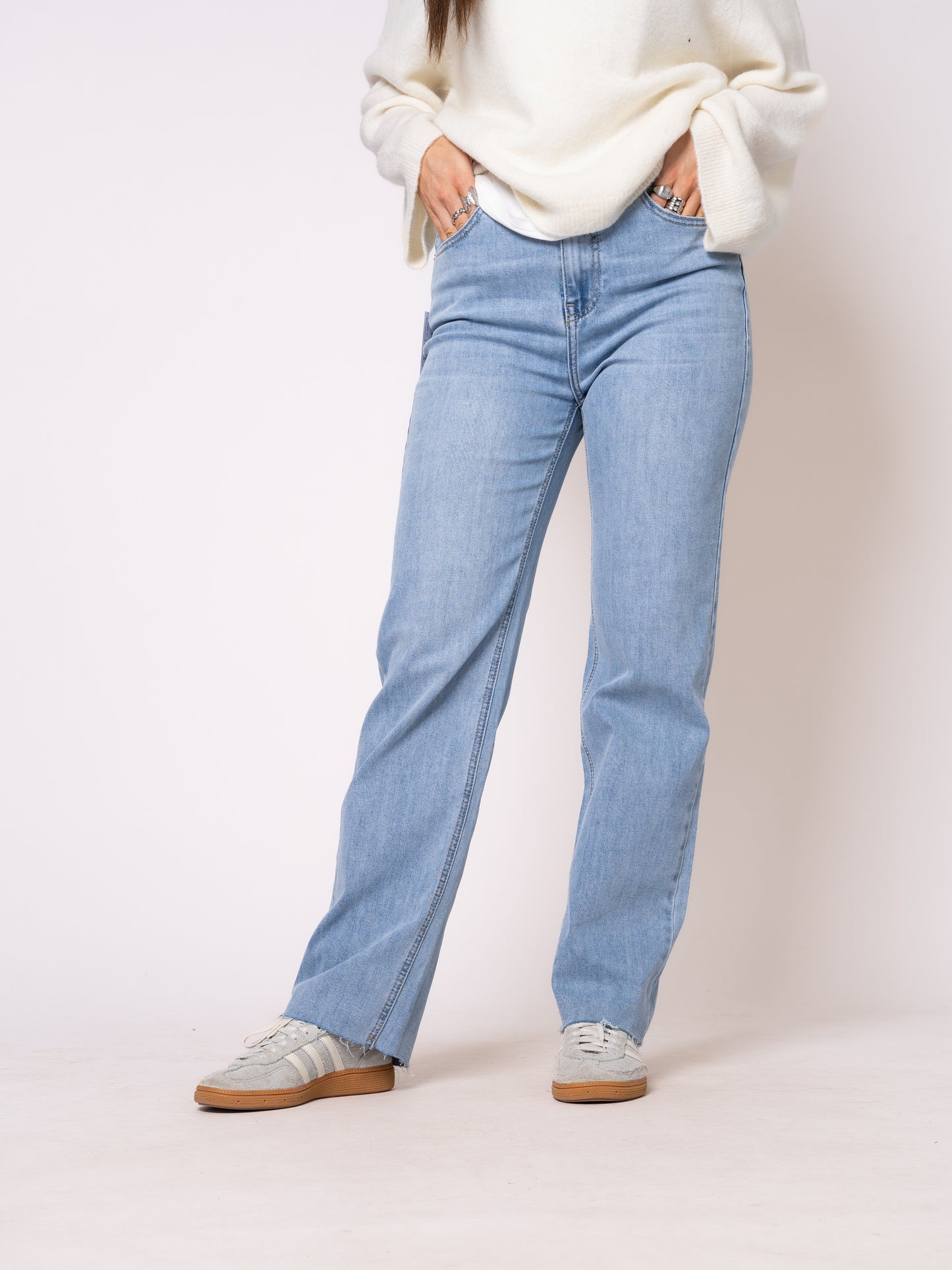 Straight Leg Jeans - Denim Blue