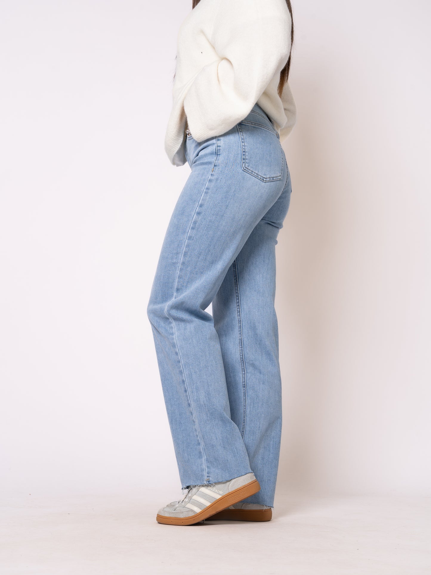 Straight Leg Jeans - Denim Blue