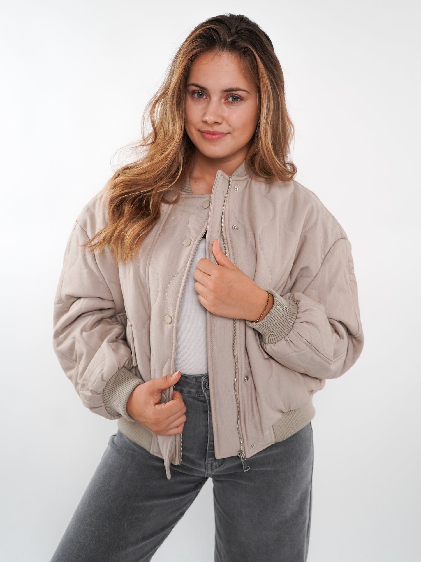 ZWEITELIBE 831 Bomberjacke Cold Days - Beige- Vom Umtausch ausgeschlossen