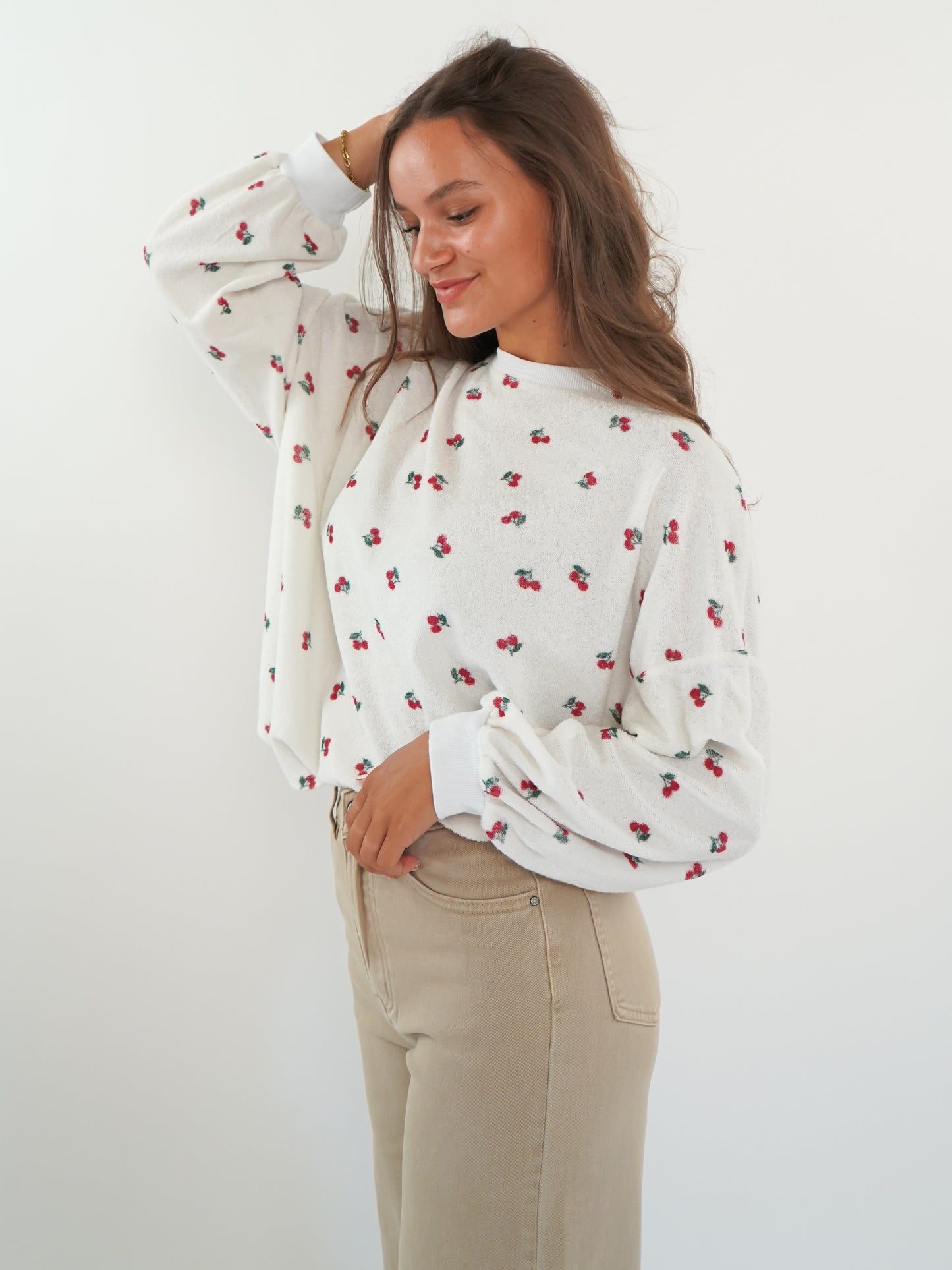 Frottee Sweater Cherry - Weiß