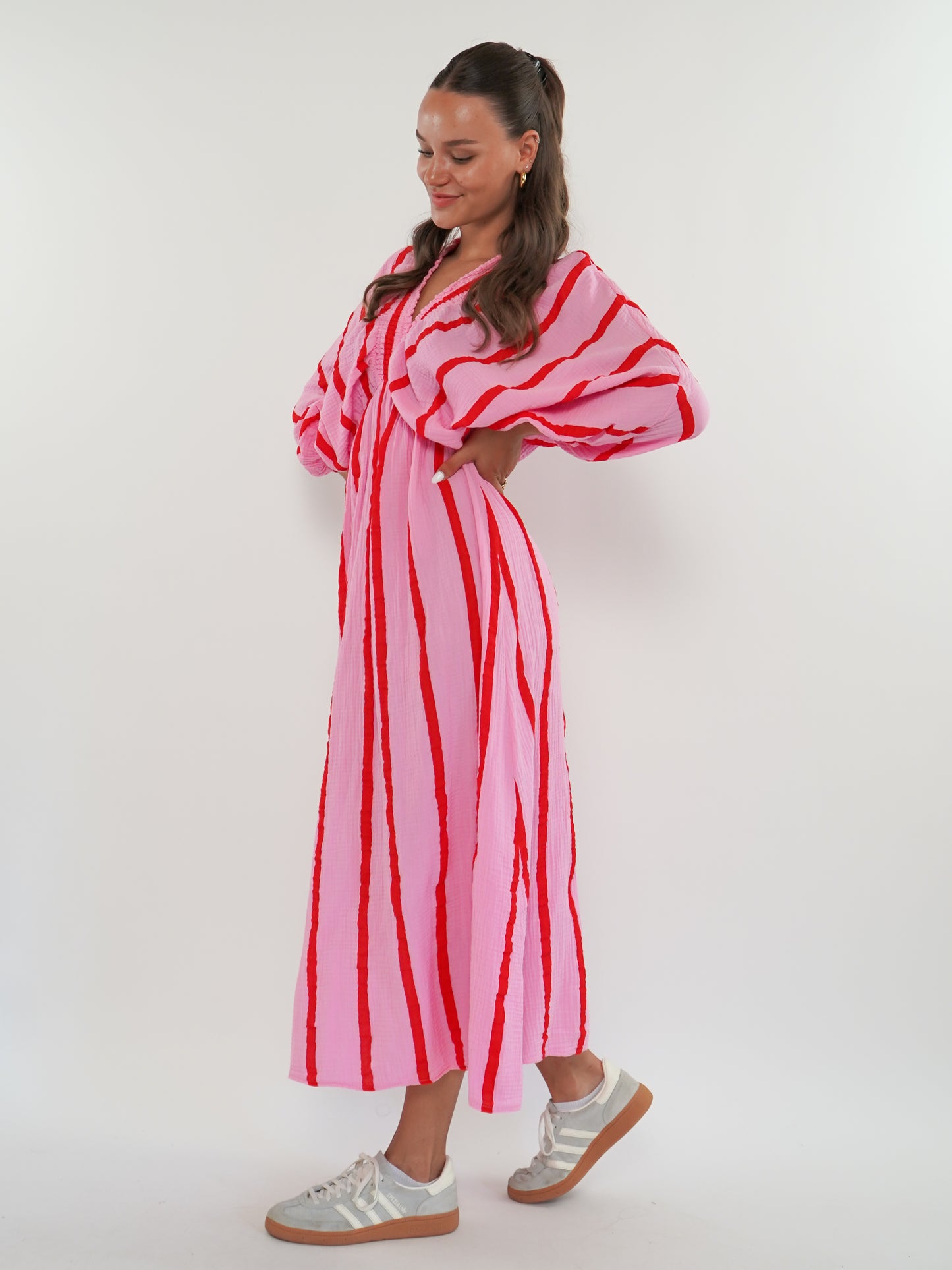 Best Moment Musselin Maxikleid Wide Stripes - Rosa/Rot