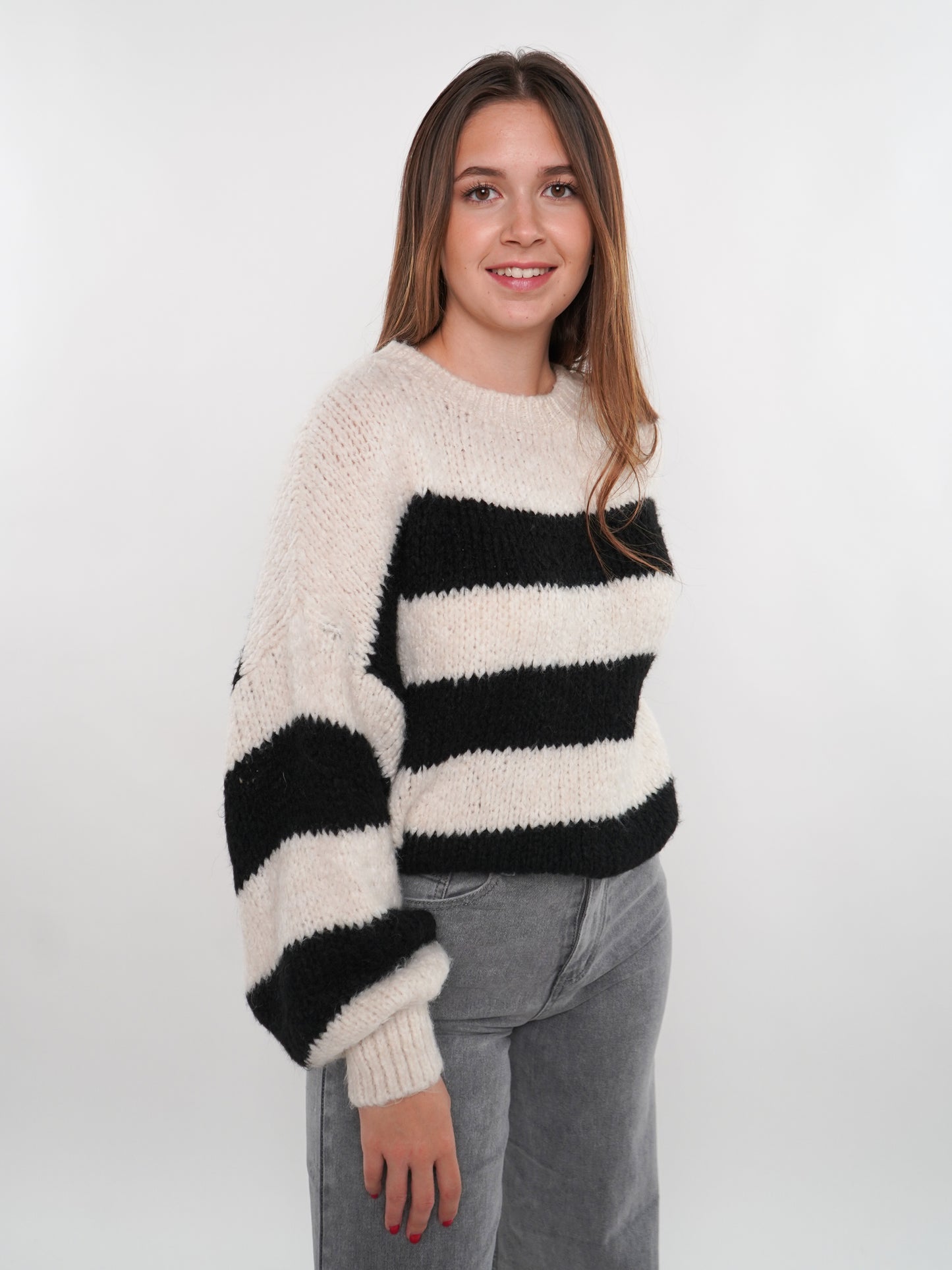 Strickpullover Meggi Stripes - Weiß mit Schwarz