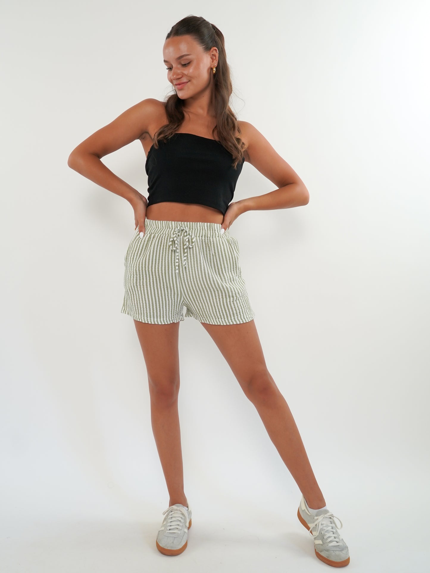 Musselin Shorts Stripes Nina  - Khaki / Weiß