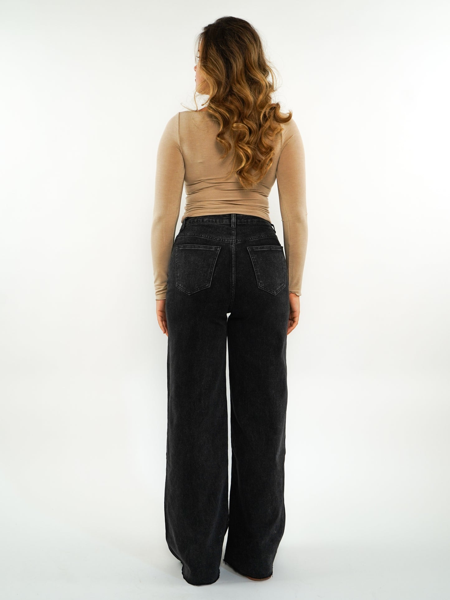 Wide Leg Jeans Alma - washed black