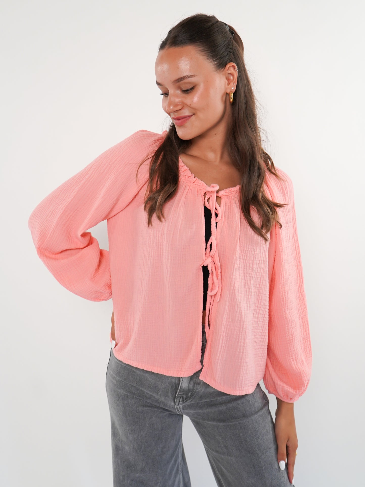 Musselin Bow Cardigan Mila - Puderkoralle