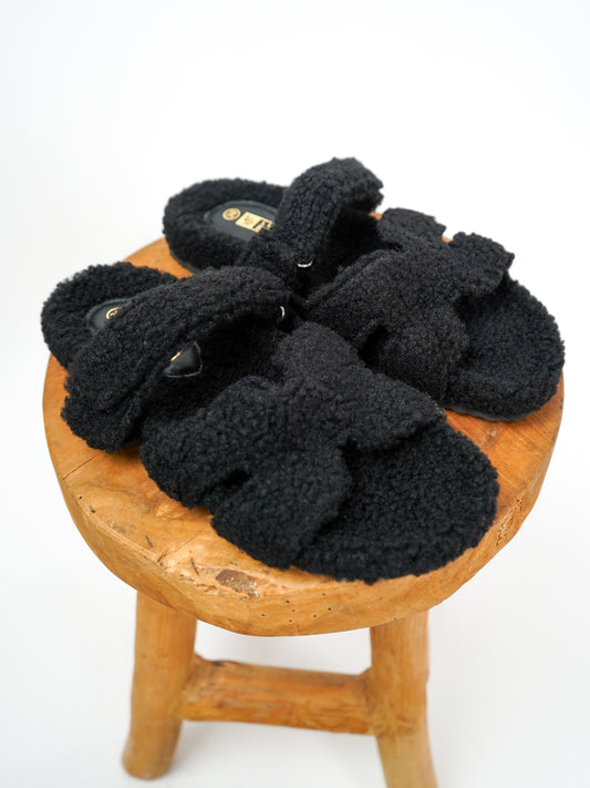 Teddy Slippers - Schwarz