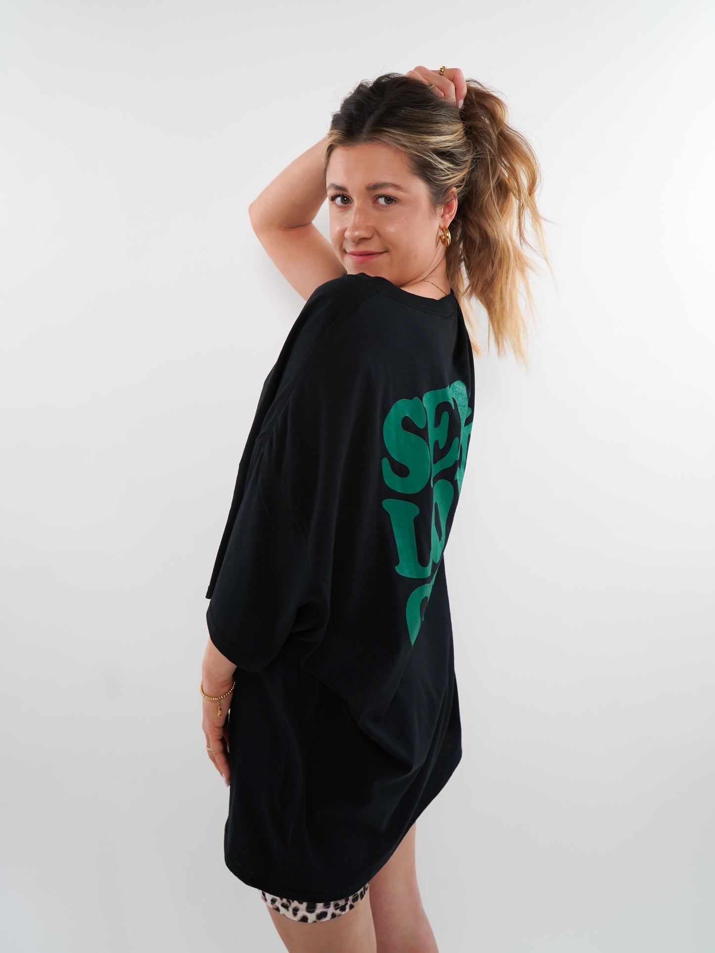 Self Love Club Oversize T-Shirt - Schwarz