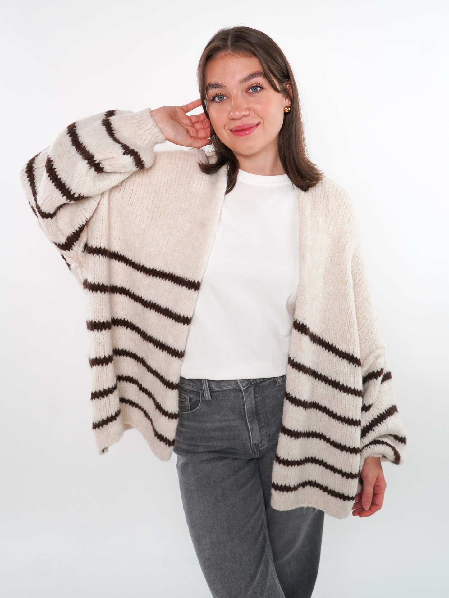 Cozy Strickjacke Felina Stripes - Weiß mit Braun