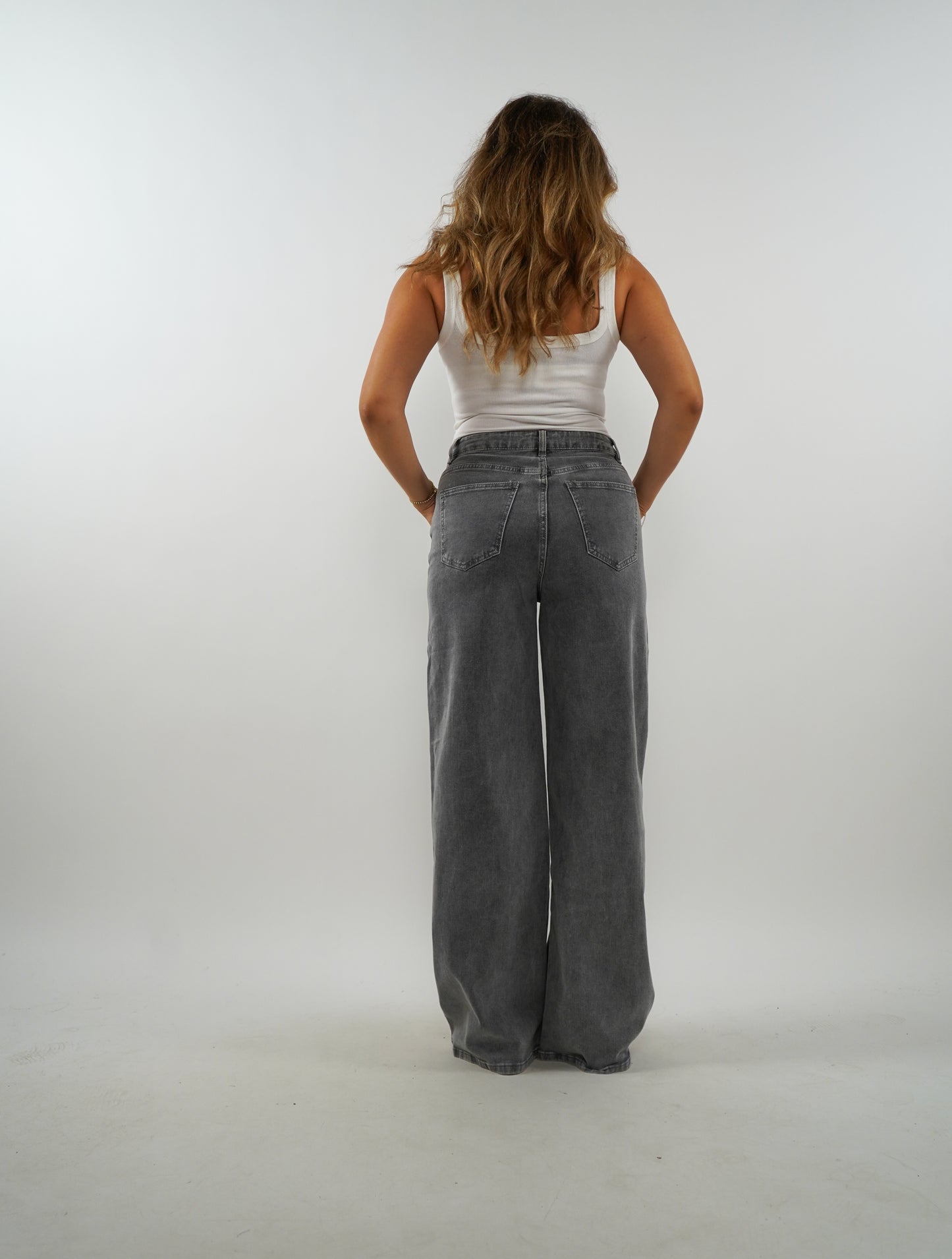 Wide Leg Jeans Madison - Grau mit Morgentau