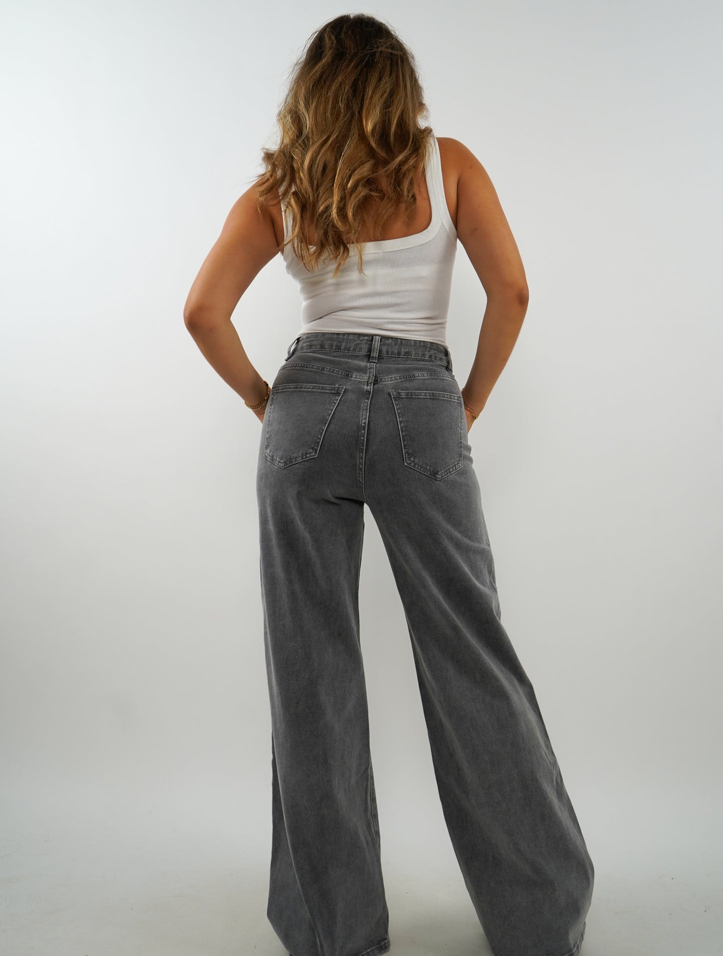 Wide Leg Jeans Madison - Grau mit Morgentau