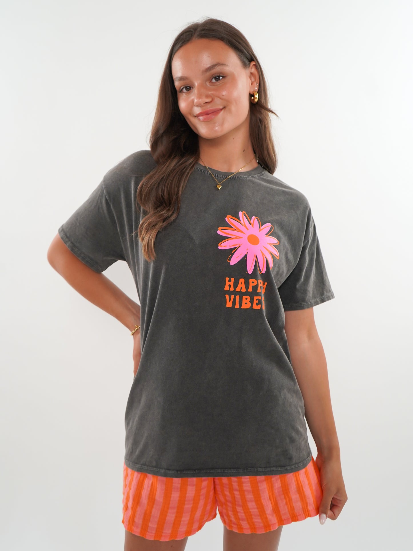 HAPPY VIBES T-Shirt - Washed Schwarz