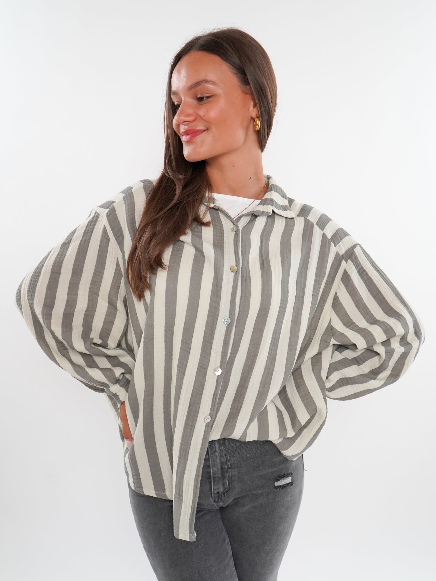 Musselinbluse Bold Stripes kurz - Creme/Grau