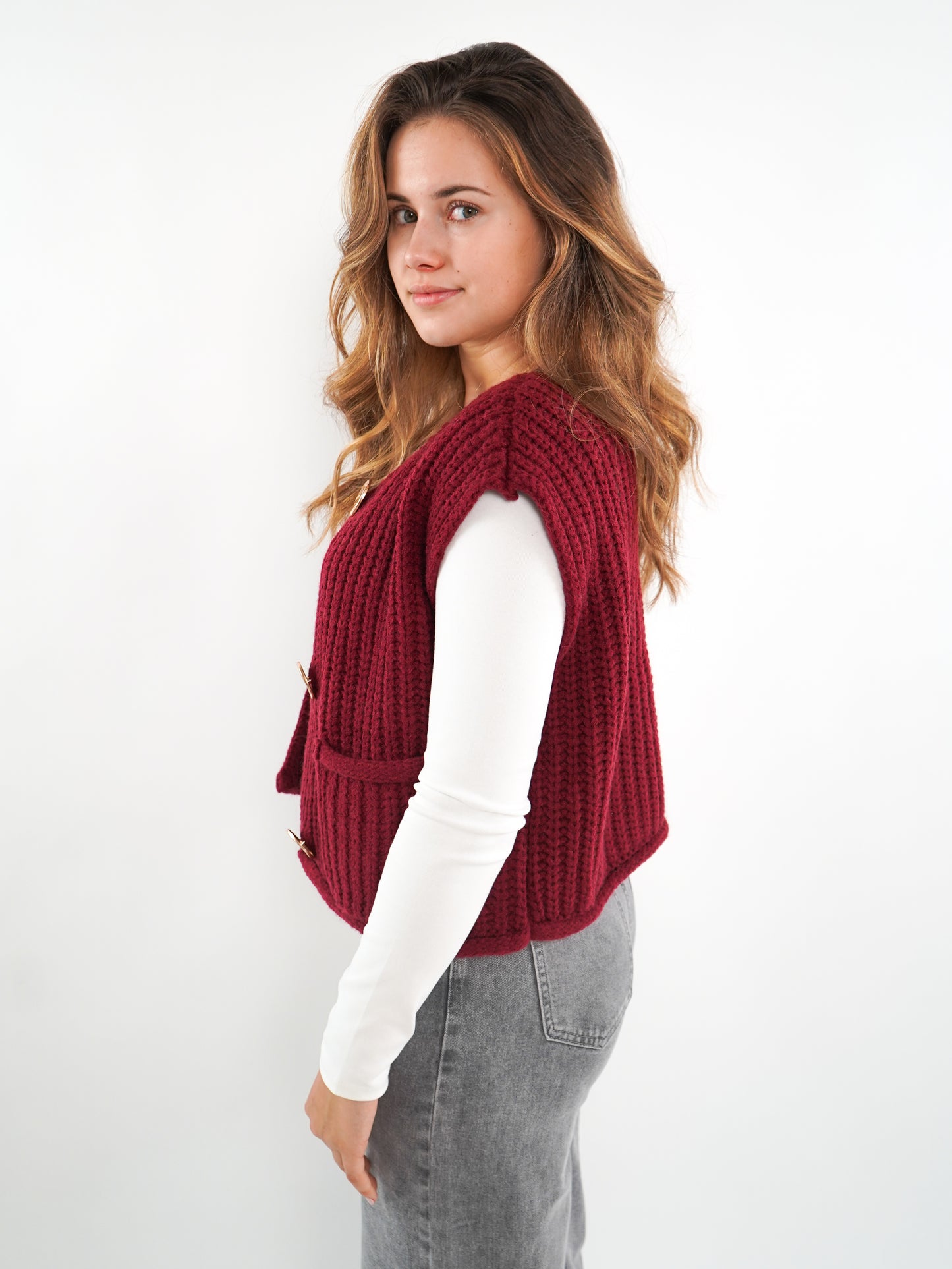 LUCKY DEAL 1226 Kurzarm Strickweste Elena - Bordeaux - vom Umtausch ausgeschlossen -