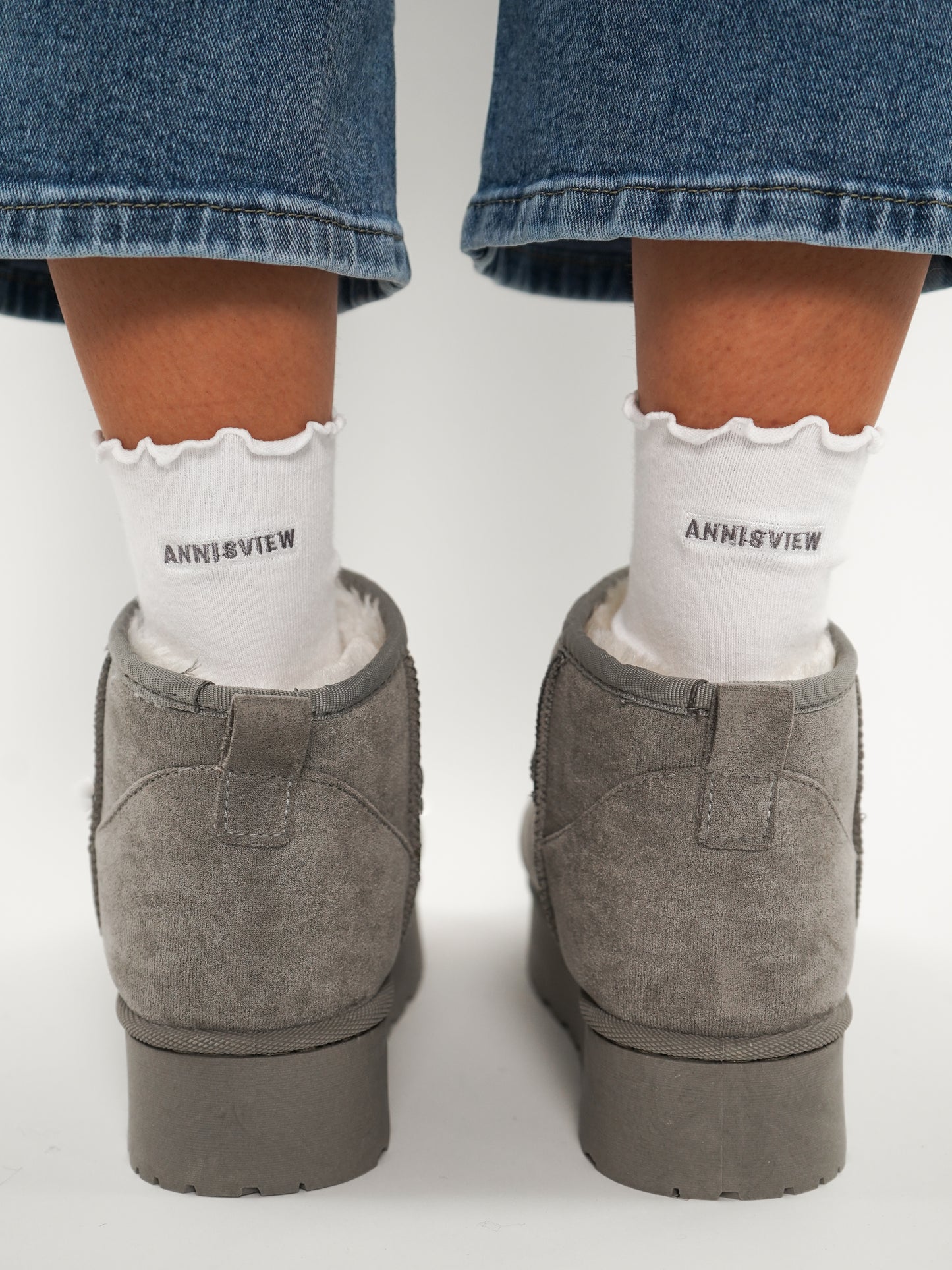 ANNISVIEW SOCKS