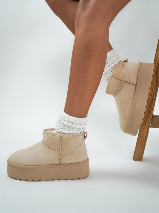 Classic Plateau Mini Boots - Creme