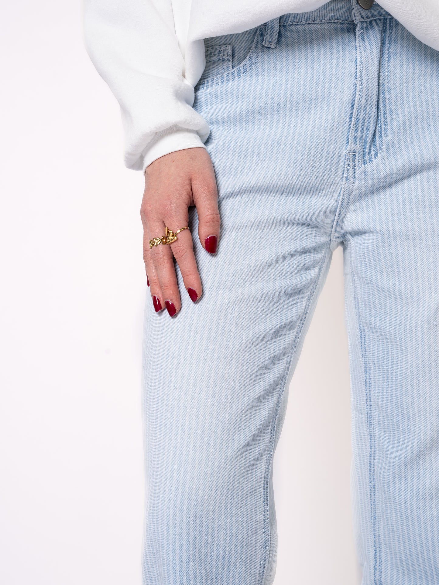 Stripe Vibe Mom Jeans - Light Blue