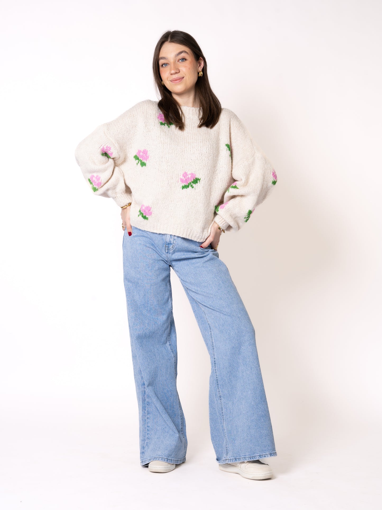 A Thousand Roses Sweater - Creme