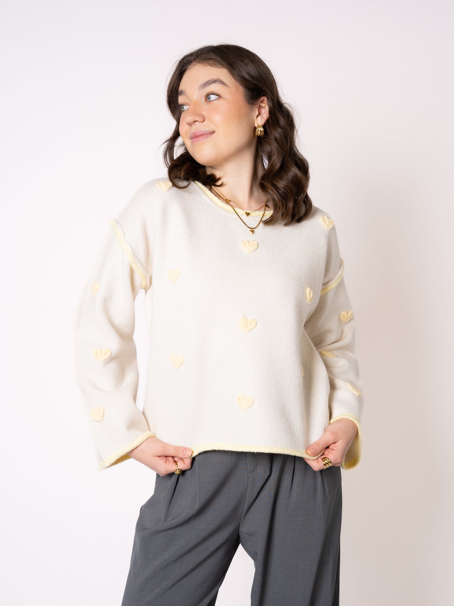 Love Heart Vibes Sweater - Creme mit Gelb