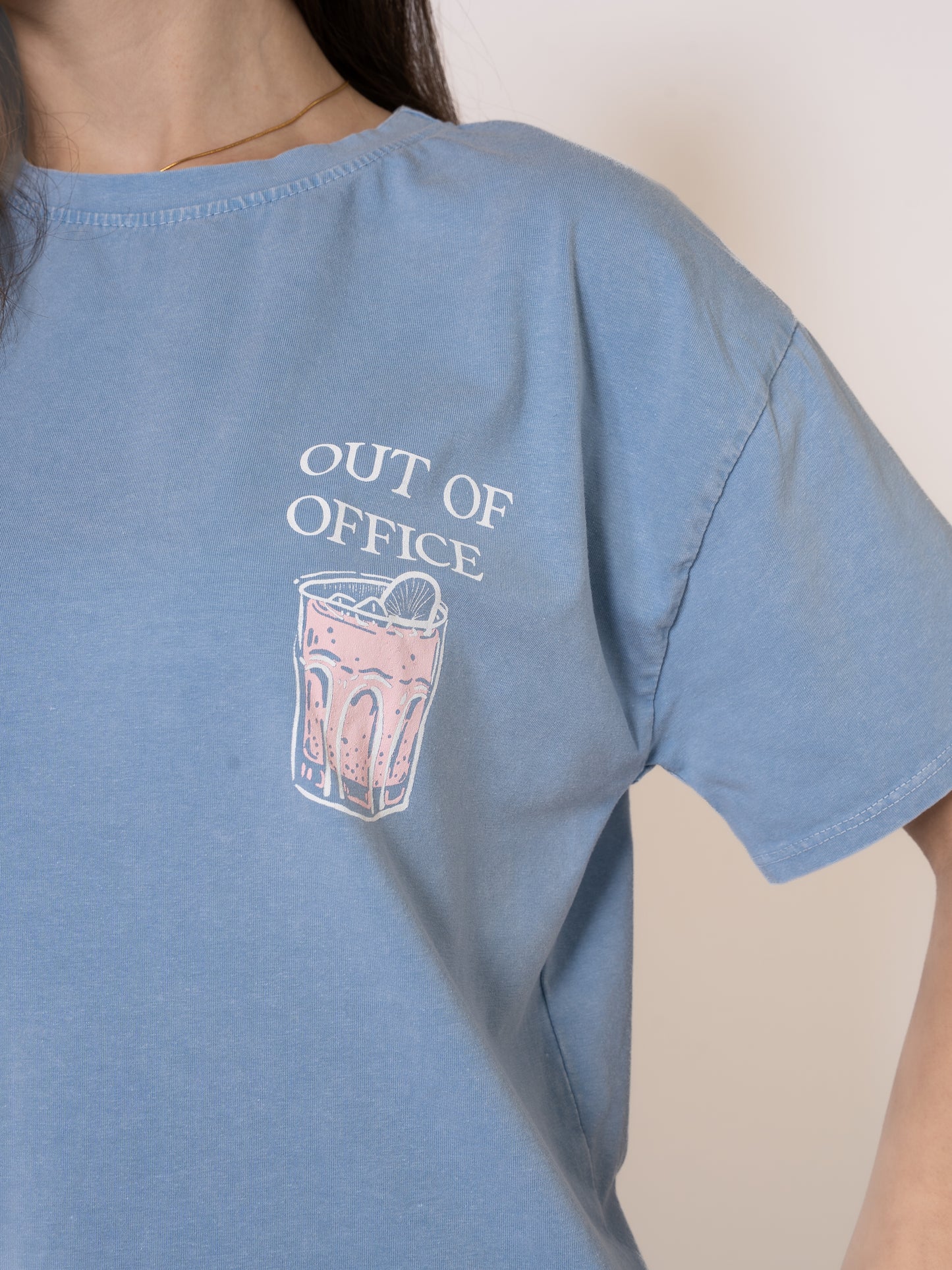 OUT OF OFFICE Oversize T-Shirt - Blau