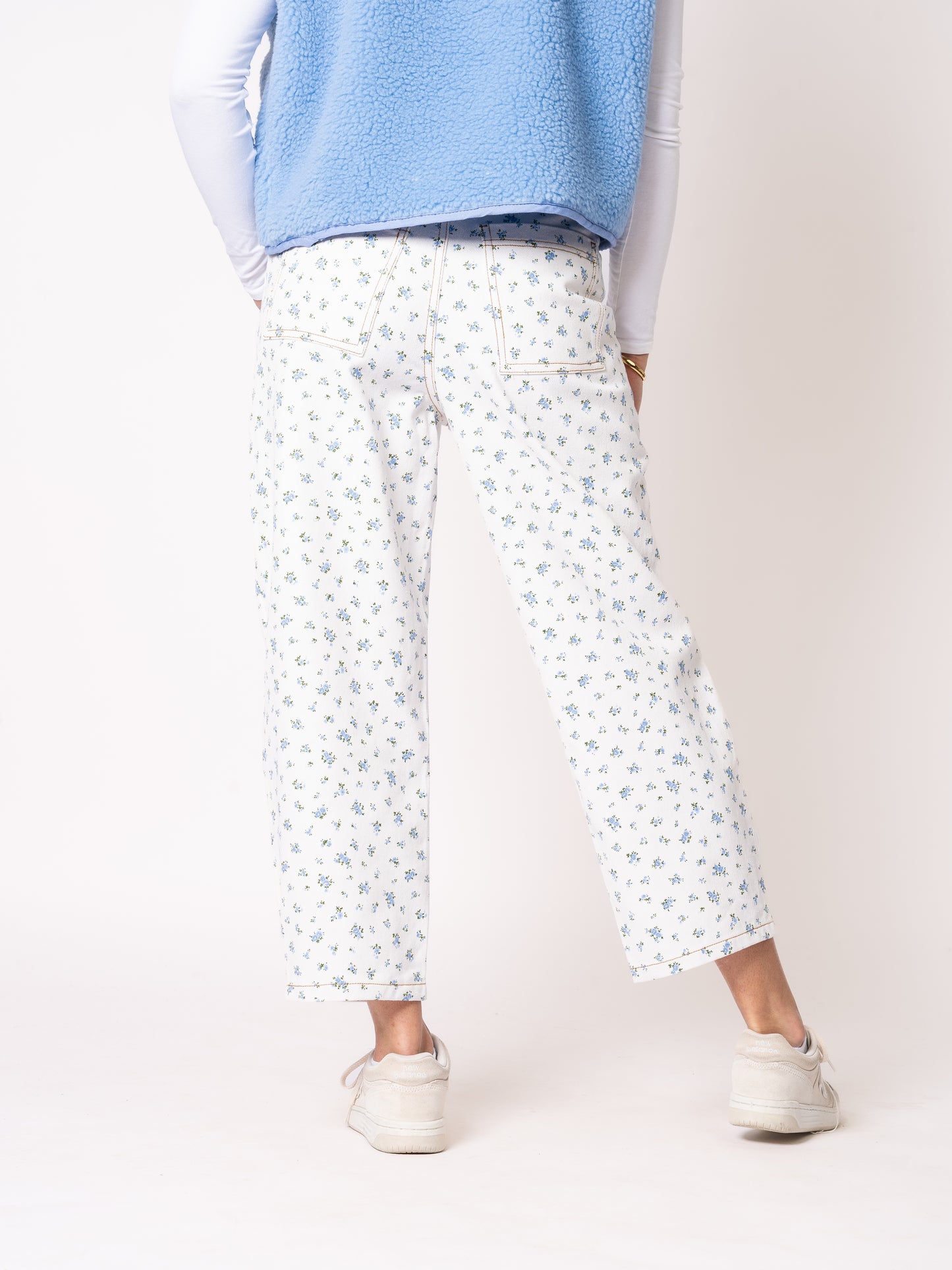 Wide Leg Balloon Jeans White Bloom