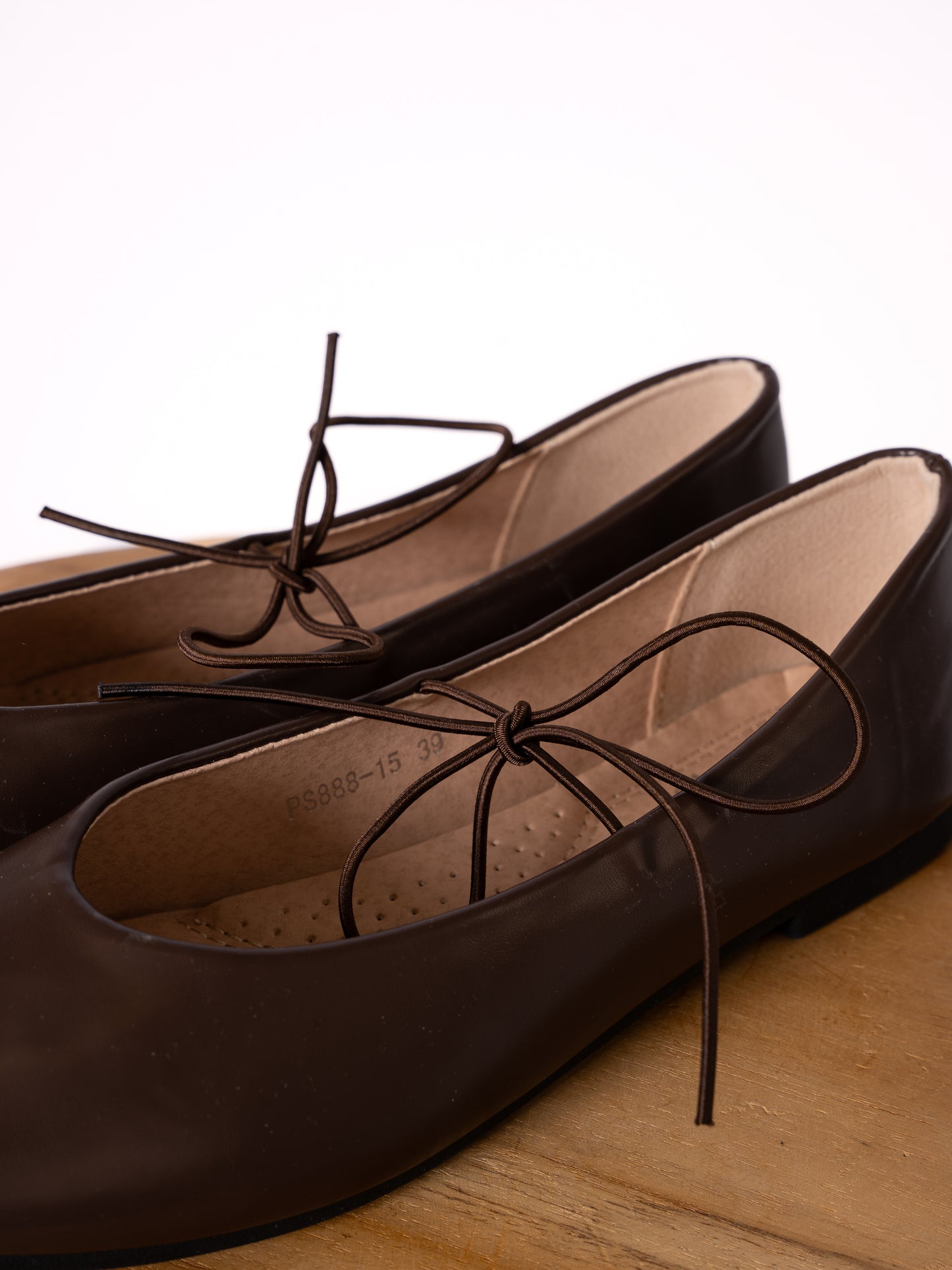 Bow Tie Ballerinas - Braun