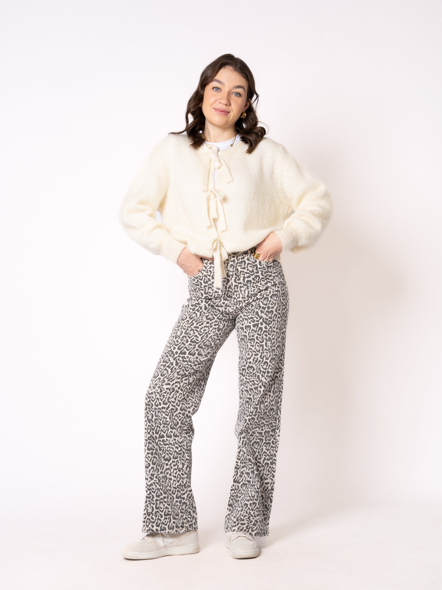 Wide Leg Jeans Leo - Grau