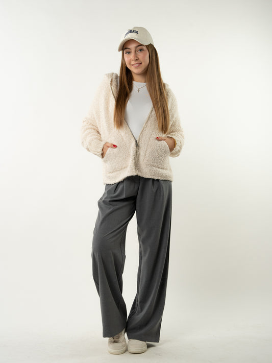 Fuzzy Feels Bouclé Strickjacke - Creme