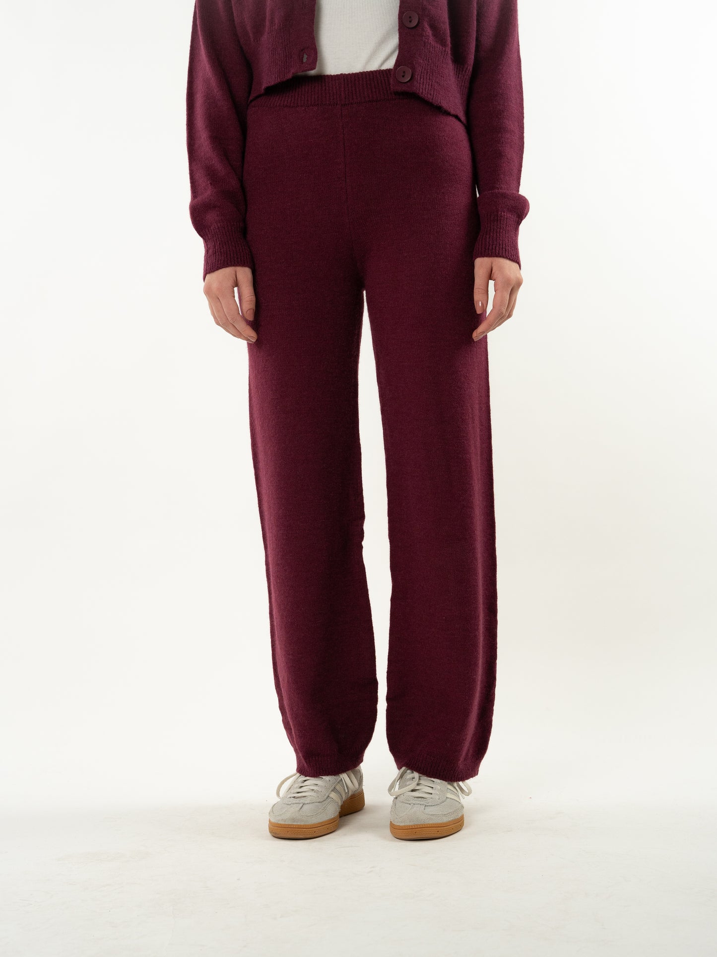 Get Comfy Knit Pants - Bordeaux